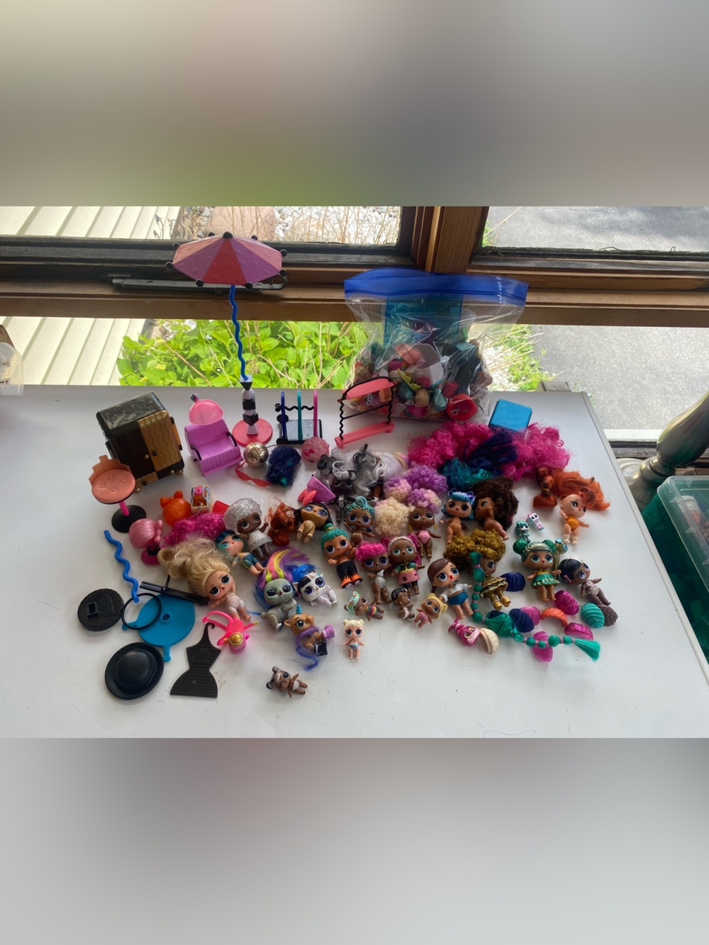 LOL Surprise Dolls Large Lot , Babies + Pets  Furniture & Tons Of Accessories